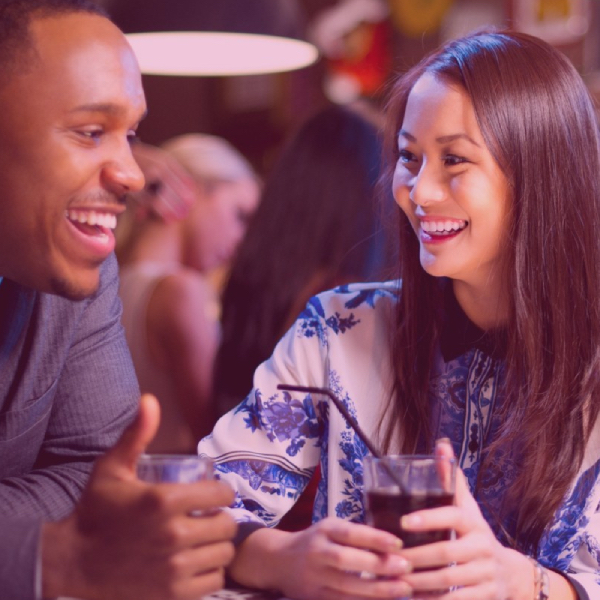 Attendees at a OH speed dating event